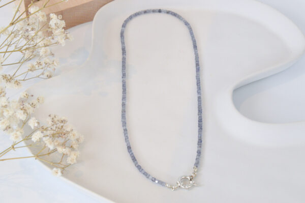 Ioliet ketting
